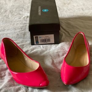 Patent Riverberry flat.